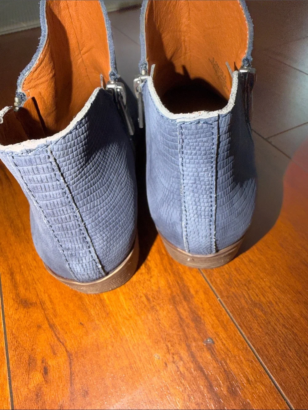 Lucky Brand Men's Navy Suede Chukka Boots